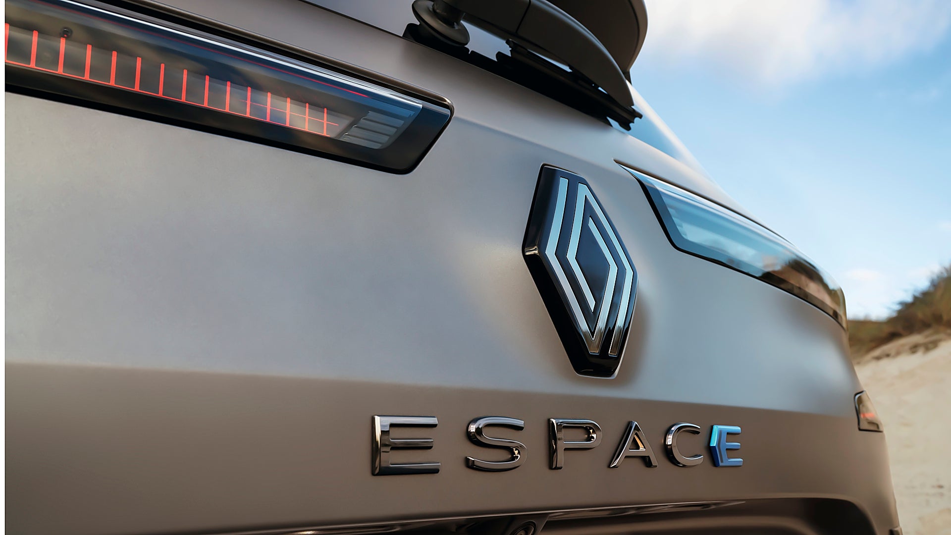 El Renault Espace ETech Full Hybrid llega a Salamanca La Gaceta de